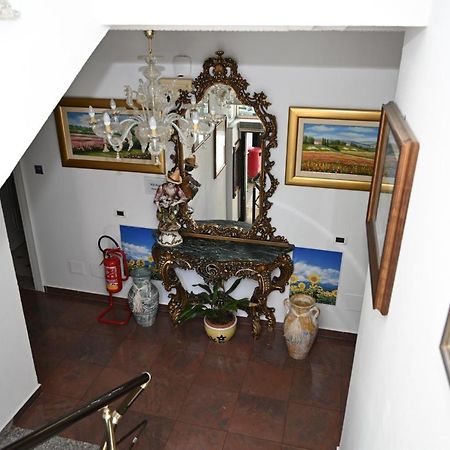 Aparthotel Shkodra Durrës Exteriör bild
