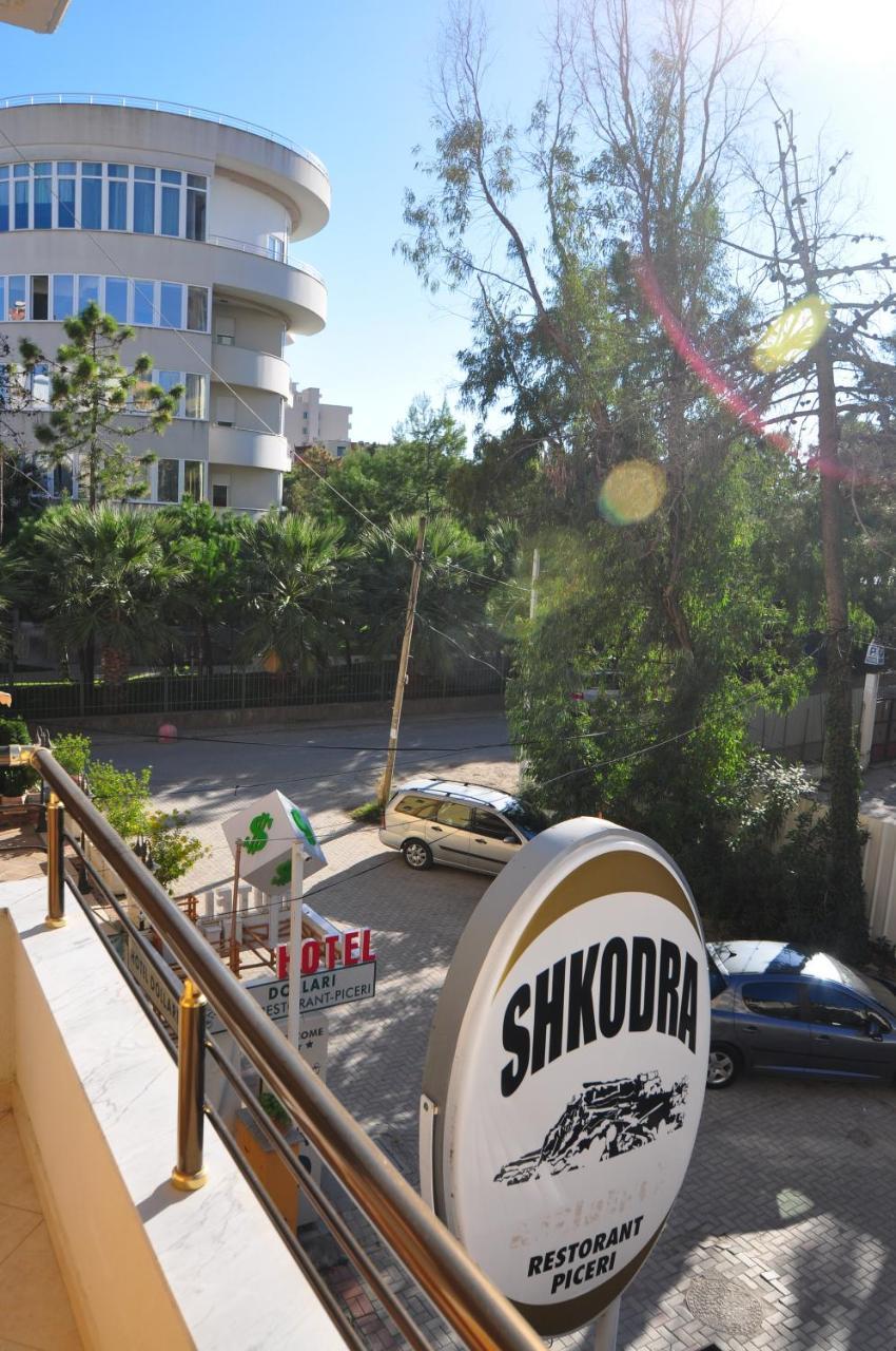 Aparthotel Shkodra Durrës Exteriör bild
